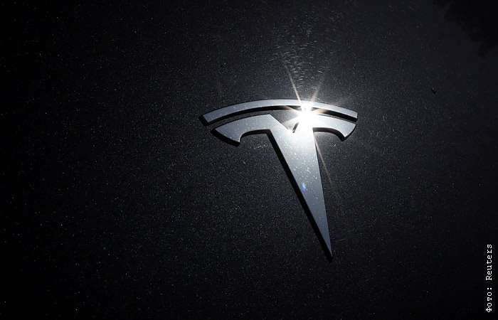 Значок машины tesla