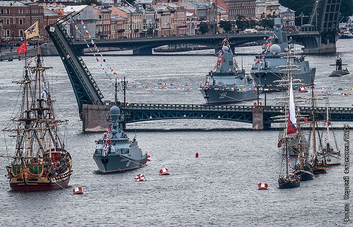 Морской парад в санкт петербурге фото