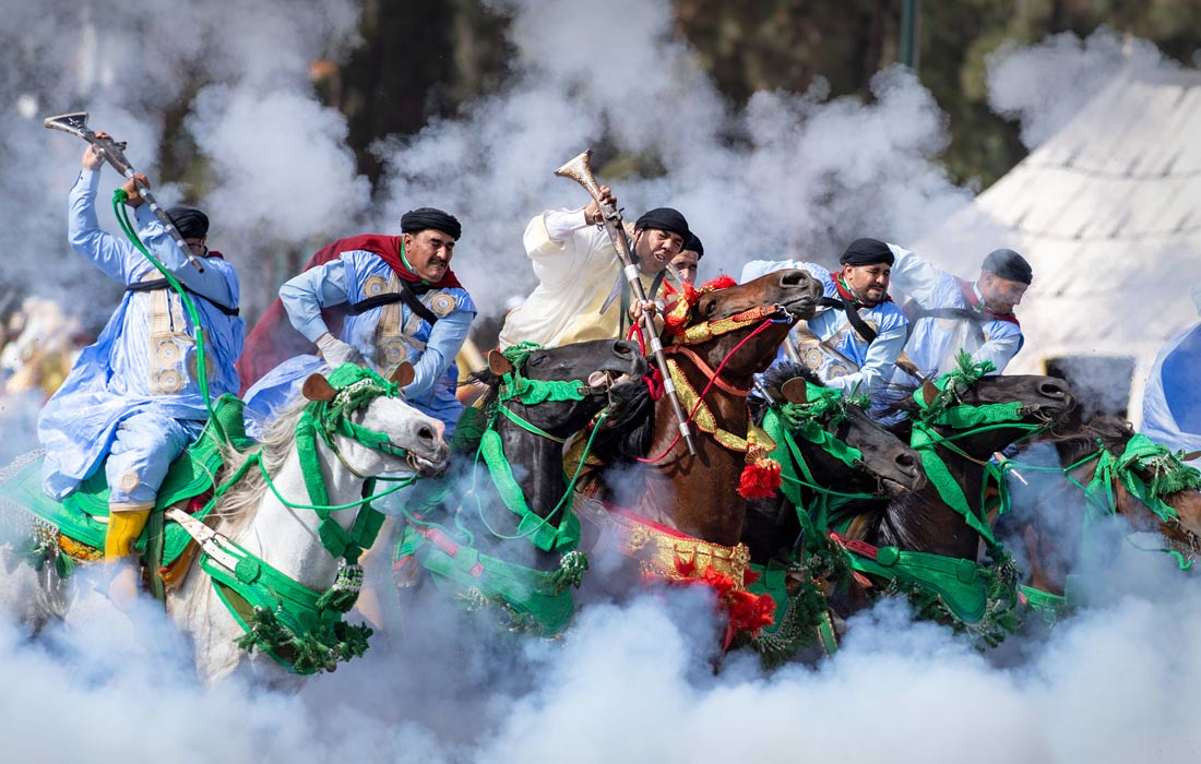 Традиционный конный турнир Tbourida в Марокко