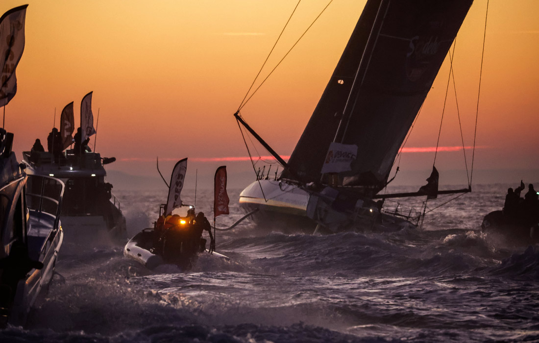 Француз Чарли Далин выиграл кругосветную парусную гонку Vendee Globe