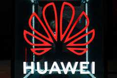 Huawei   " Linux"   