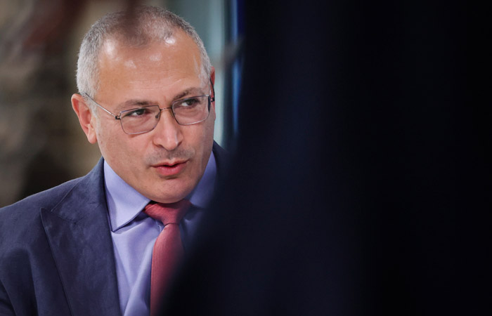 Суд в Москве изъял 1,4 млрд рублей со счетов Ходорковского и Лебедева