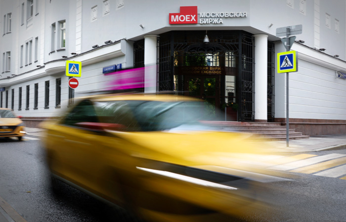 Объем торгов Мосбиржи в июне вырос на 17,8% год к году
