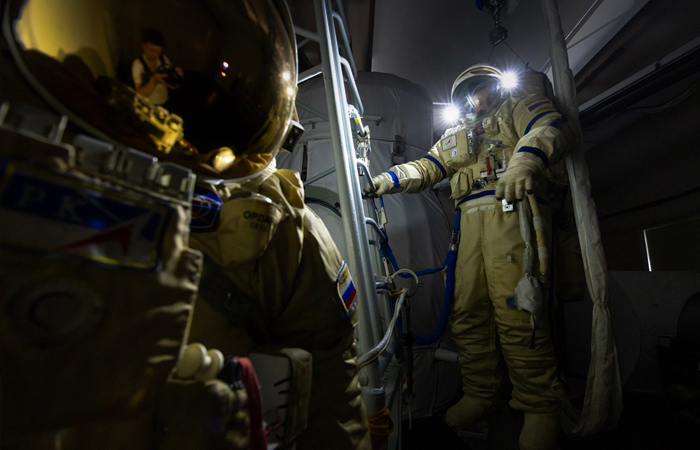 Космонавт Горбунов отправится в США 15 июля для подготовки к полету на МКС