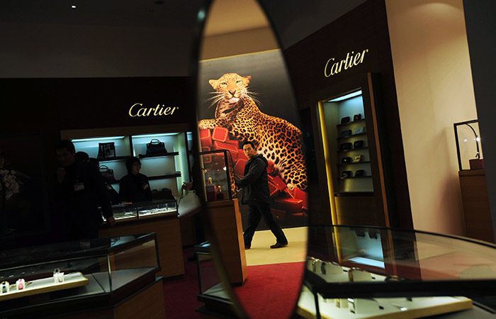 Владелец брендов Cartier и Montblanc сократил квартальную выручку на фоне геополитики