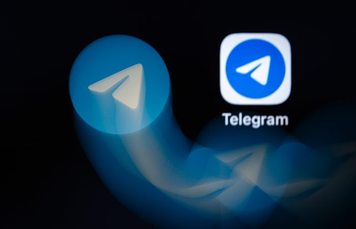  Telegram       