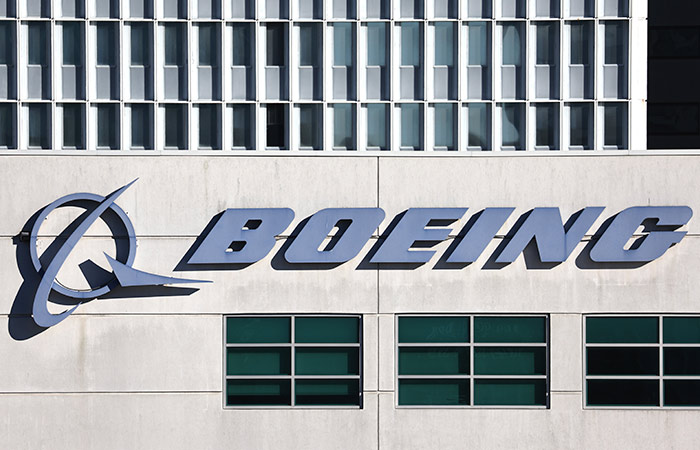 Boeing отозвал предложение об оплате труда бастующих работников0