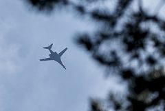  B-1B Lancer         