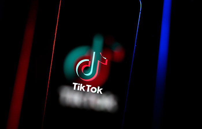  ,       TikTok